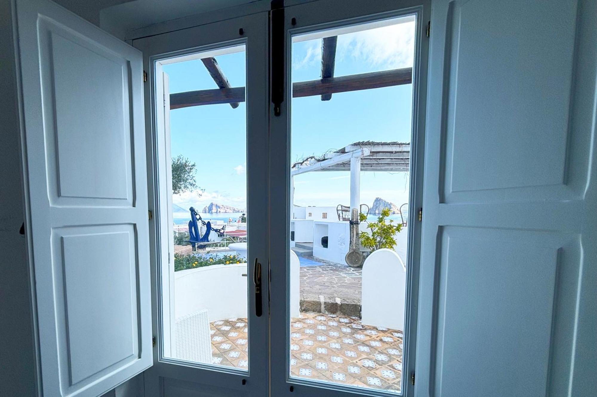Dependance La Caletta Hotel ปานาเรอา ภายนอก รูปภาพ