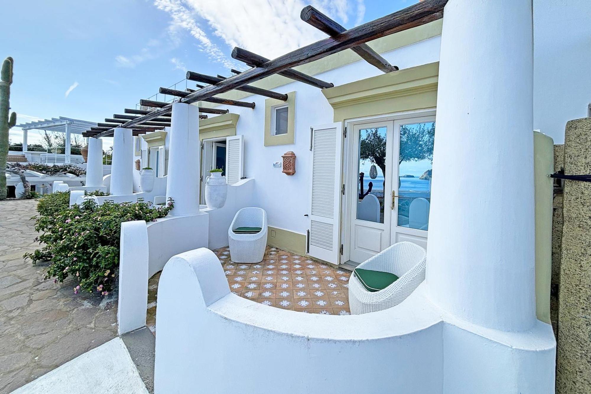 Dependance La Caletta Hotel ปานาเรอา ภายนอก รูปภาพ