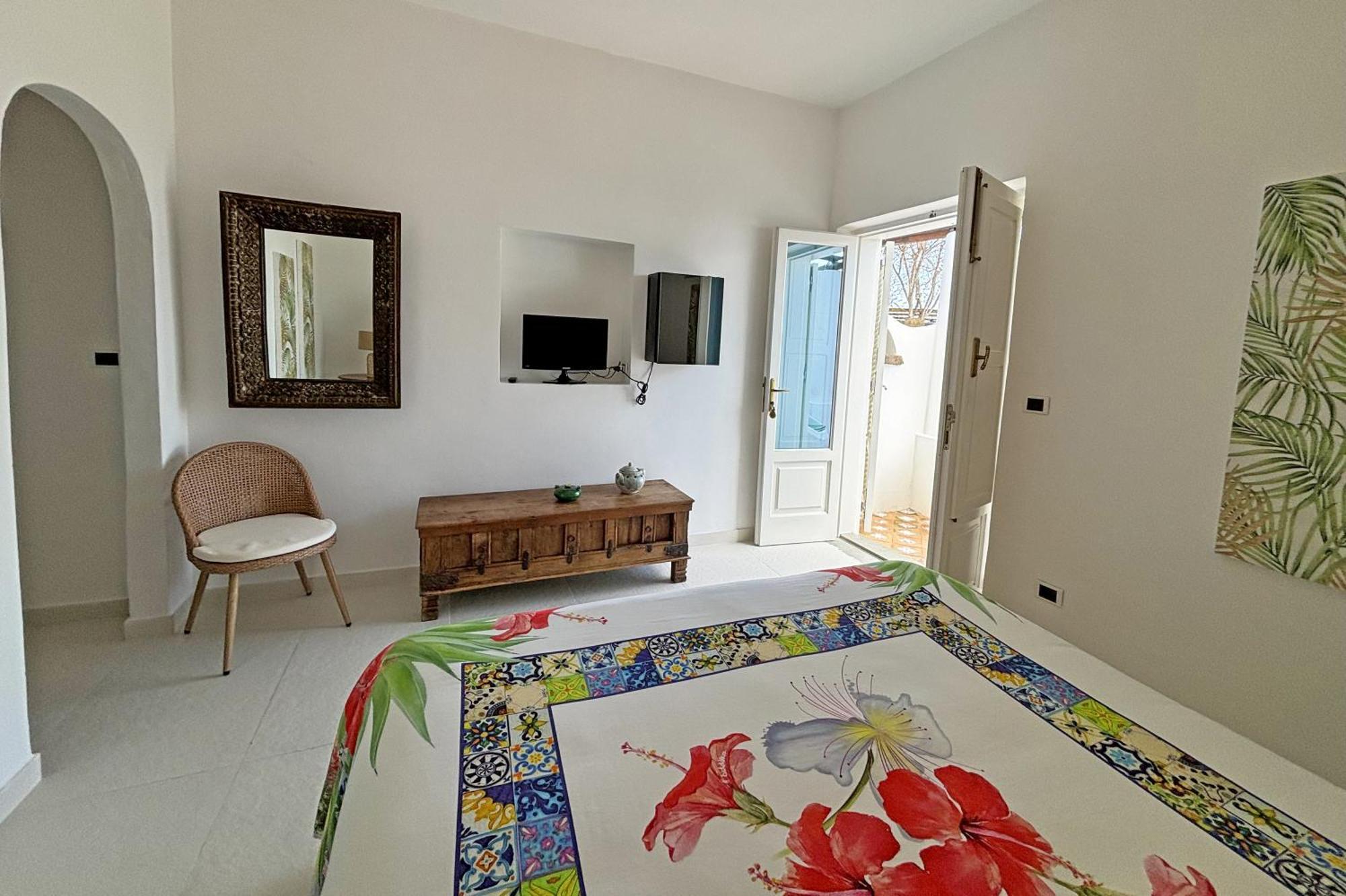 Dependance La Caletta Hotel ปานาเรอา ภายนอก รูปภาพ